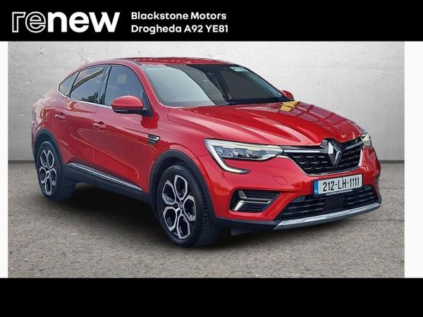 Renault Arkana Hatchback, Petrol, 2021, Red