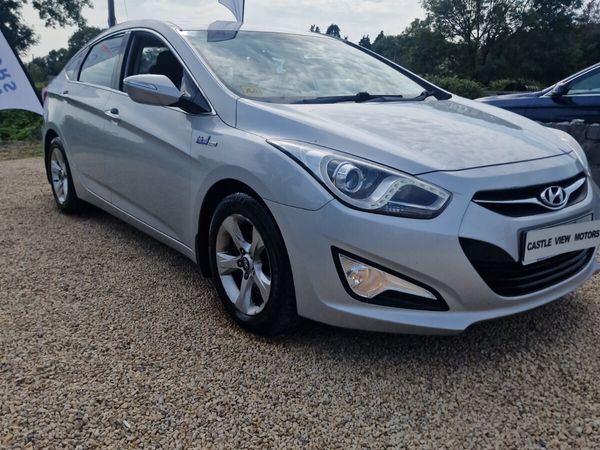 Hyundai i40 Saloon, Diesel, 2012, Silver