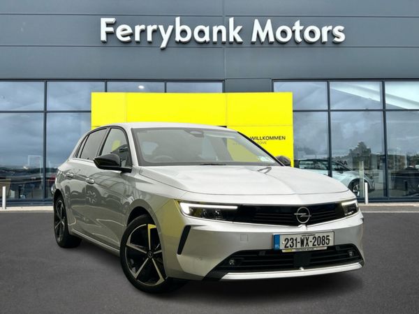 Opel Astra Hatchback, Petrol, 2023, Grey