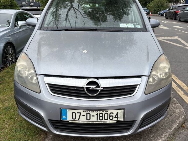 Opel Zafira MPV, Petrol, 2007, Silver