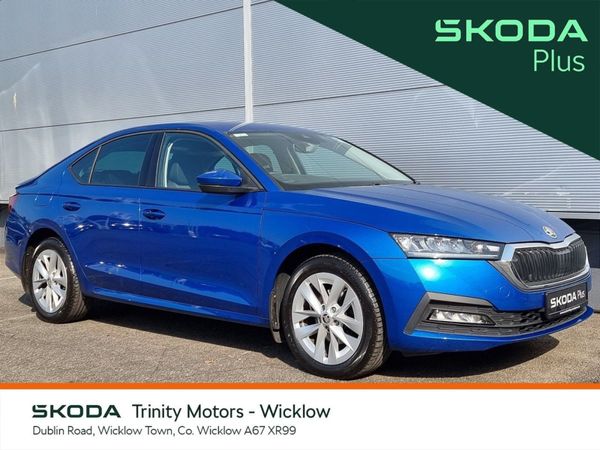 Skoda Octavia Saloon, Diesel, 2022, Blue