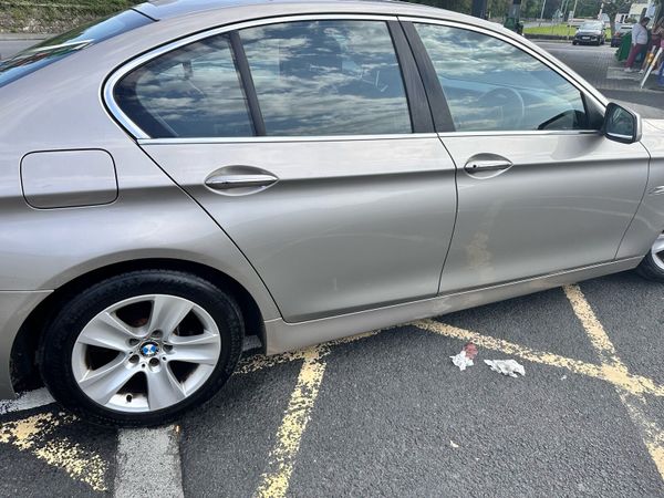 BMW 5-Series Saloon, Diesel, 2012, Silver