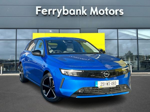 Opel Astra Hatchback, Petrol, 2025, Blue