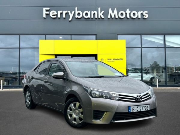 Toyota Corolla Saloon, Diesel, 2016, Bronze