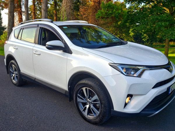 Toyota RAV4 SUV, Diesel, 2016, White