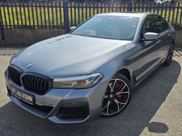 BMW 5-Series Saloon, Petrol Hybrid, 2022, Blue