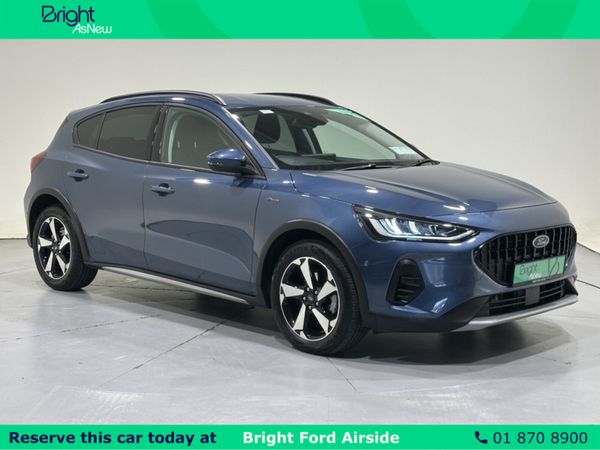 Ford Focus Hatchback, Petrol, 2023, Blue