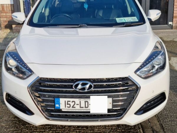 Hyundai i40 Saloon, Diesel, 2015, White