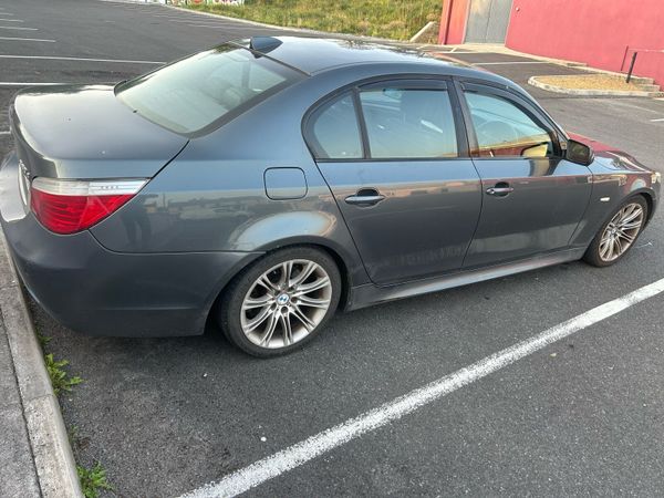 BMW 5-Series Saloon, Diesel, 2008, Grey