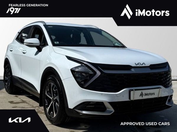 Kia Sportage MPV, Diesel, 2022, White