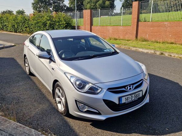Hyundai i40 Saloon, Diesel, 2014, Silver