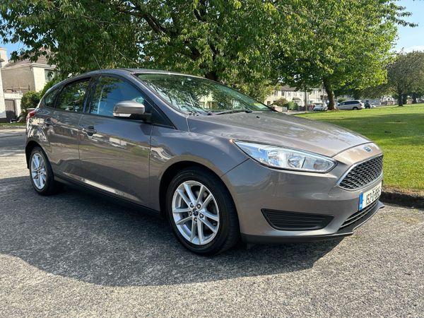 Ford Focus Hatchback, Diesel, 2015, Brown