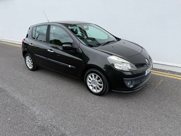 Renault Clio Hatchback, Petrol, 2009, Black