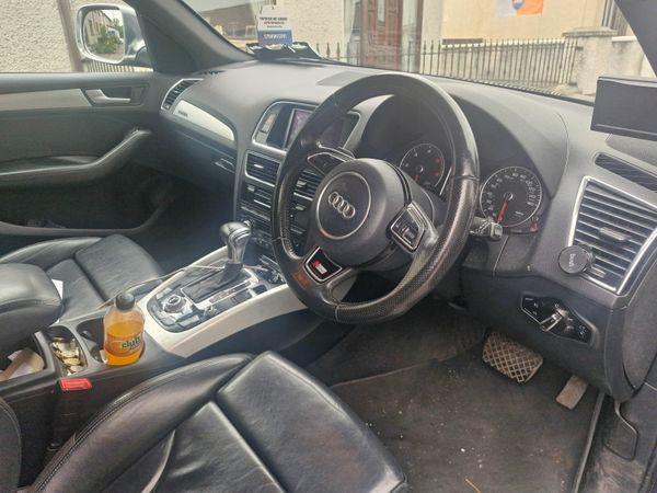 Audi Q5 SUV, Diesel, 2013, Blue