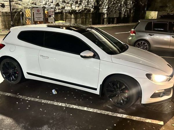 Volkswagen Scirocco Hatchback, Diesel, 2010, White