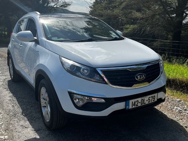 Kia Sportage SUV, Diesel, 2014, White