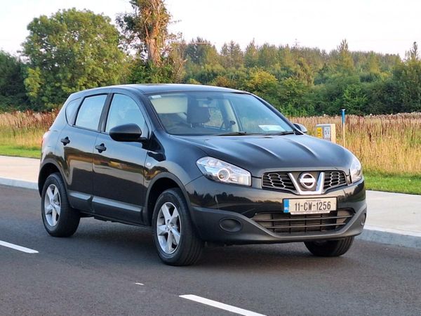 Nissan Qashqai Hatchback, Diesel, 2011, Black