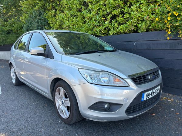 Ford Focus Hatchback, Diesel, 2009, Silver