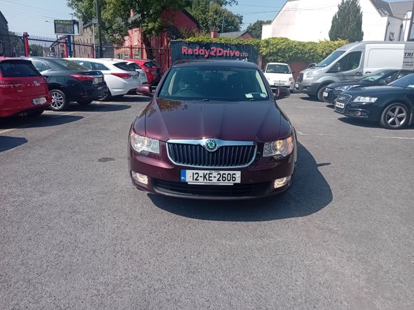 Skoda Superb Saloon, Diesel, 2012, Red