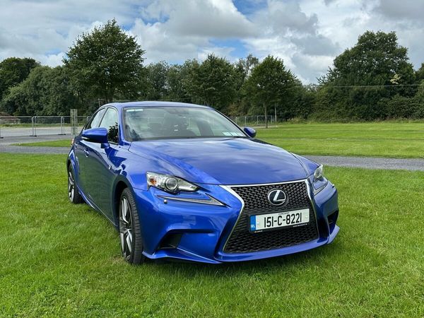 Lexus IS Saloon, Petrol Hybrid, 2015, Blue
