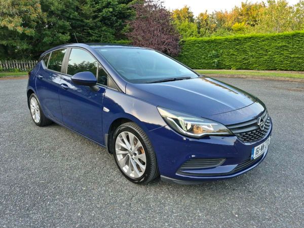Opel Astra Hatchback, Petrol, 2016, Blue