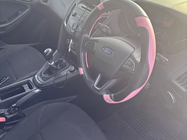 Ford Focus Hatchback, Diesel, 2016, Black