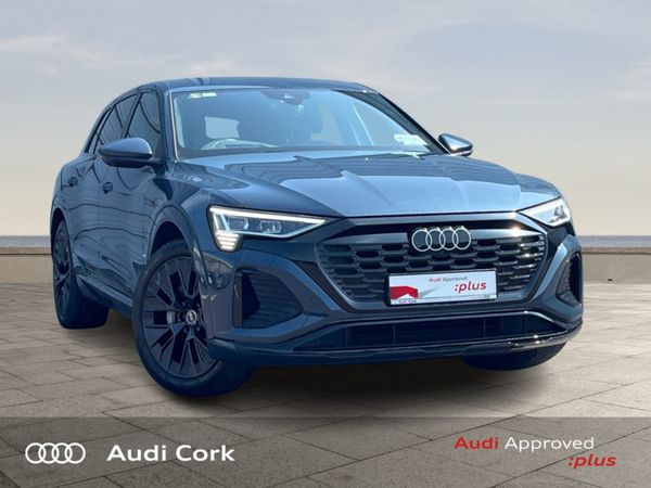 Audi Q8 e-tron SUV, Unknown, 2023, Blue