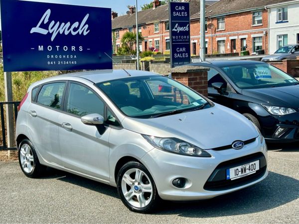 Ford Fiesta Hatchback, Diesel, 2010, Silver