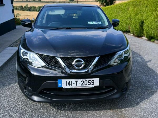 Nissan Qashqai Hatchback, Petrol, 2014, Black