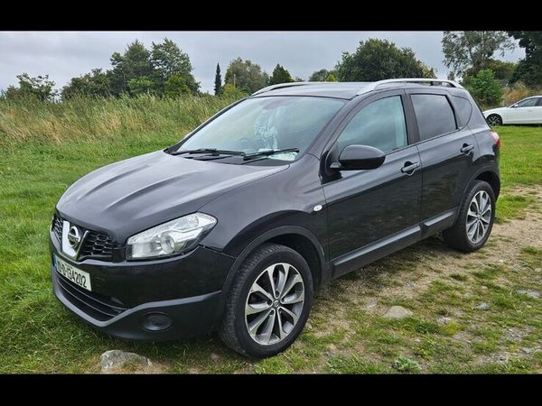 Nissan Qashqai Hatchback, Diesel, 2010, Black