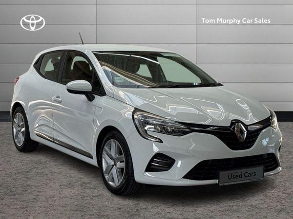Renault Clio Hatchback, Petrol, 2021, White
