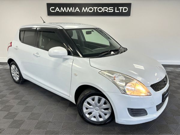 Suzuki Swift Hatchback, Petrol, 2012, White