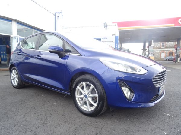 Ford Fiesta Hatchback, Petrol, 2017, Blue