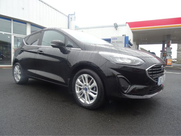Ford Fiesta Hatchback, Petrol, 2022, Black