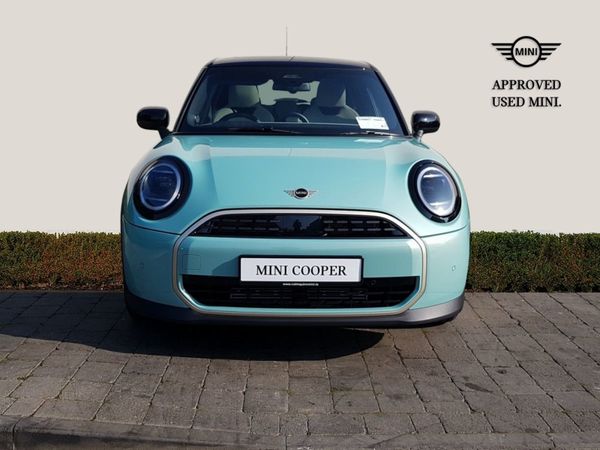 Mini Cooper Hatchback, Petrol, 2025, Blue