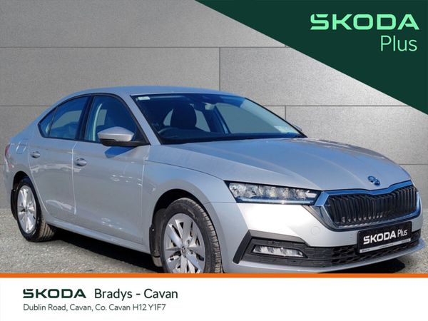 Skoda Octavia Saloon, Diesel, 2024, Grey