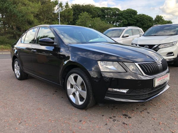 Skoda Octavia Hatchback, Diesel, 2020, Black