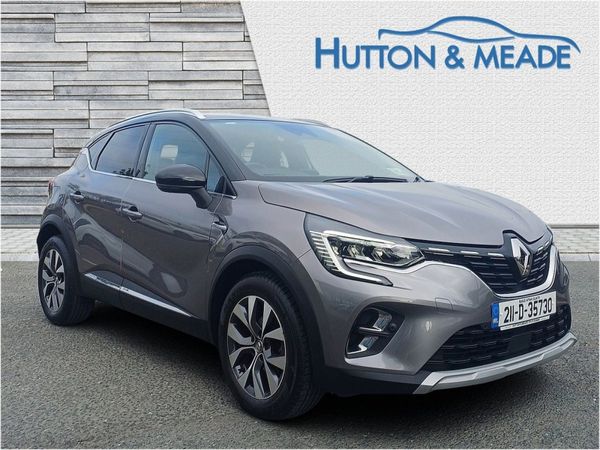 Renault Captur Hatchback, Petrol, 2021, Grey