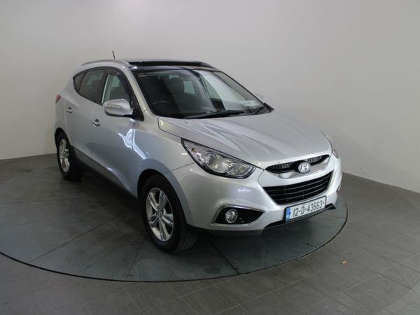 Hyundai ix35 SUV, Diesel, 2012, Silver