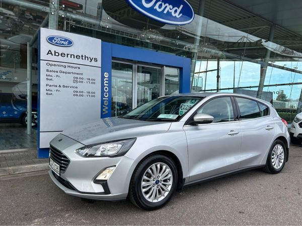 Ford Focus Hatchback, Petrol, 2020, Grey
