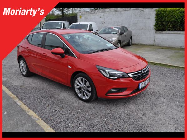 Opel Astra Hatchback, Diesel, 2017, Red