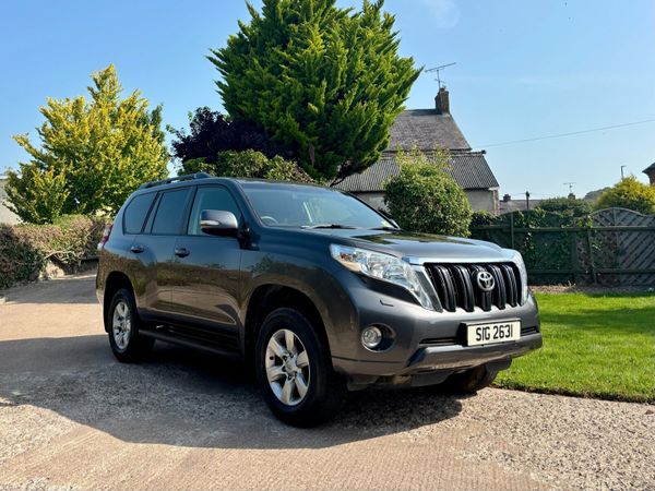 Toyota Land Cruiser SUV, Diesel, 2016, Grey