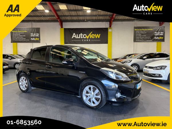 Toyota Yaris Hatchback, Petrol Hybrid, 2013, Black