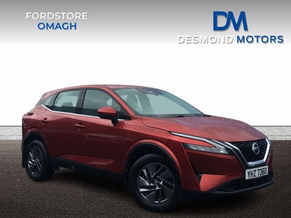 Nissan Qashqai SUV, Petrol Hybrid, 2022, Red