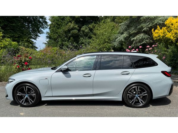 BMW 3-Series Estate, Petrol Hybrid, 2024, Grey