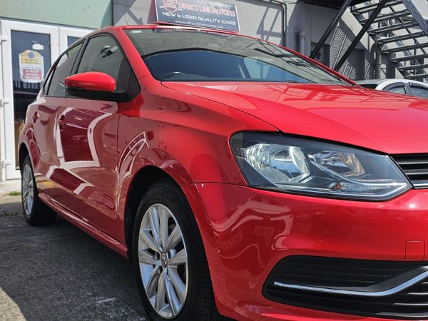 Volkswagen Polo Hatchback, Petrol, 2016, Red