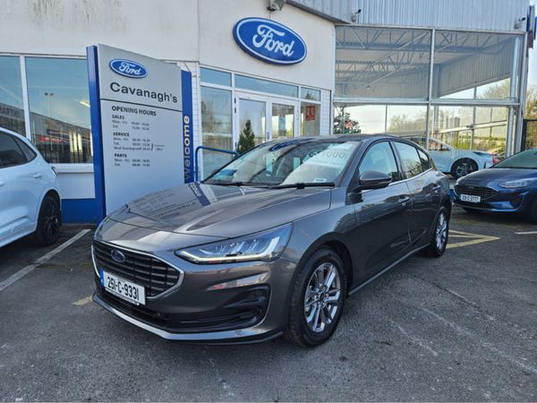 Ford Focus Hatchback, Petrol Hybrid, 2025, Grey