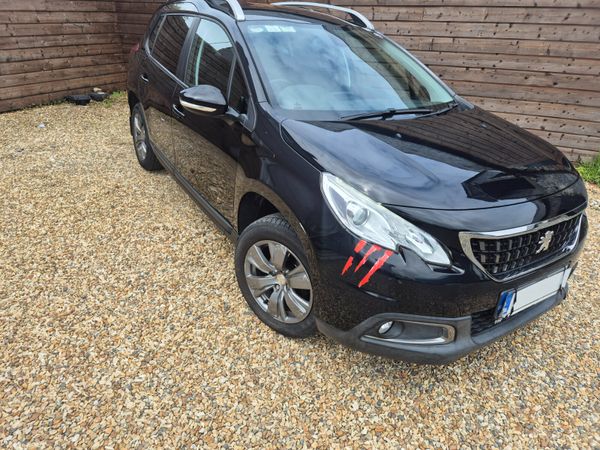 Peugeot 2008 Estate, Petrol, 2017, Black