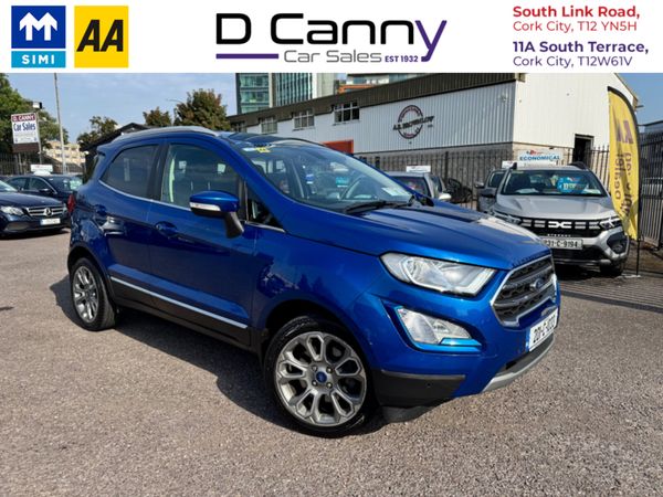 Ford EcoSport Hatchback, Petrol, 2020, Blue