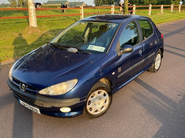 Peugeot 206 Hatchback, Petrol, 2004, Blue
